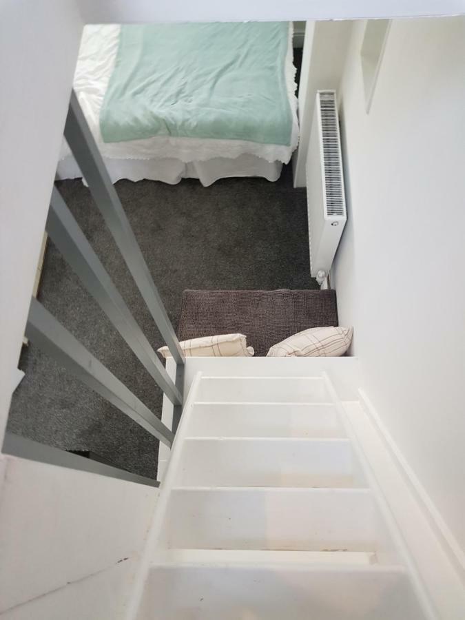 Webb Place 2 Bedroom Apartment ! London Borough of London Borough of Croydon Exteriör bild